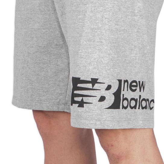 Bermuda New Balance Tenacity 7 Cinza