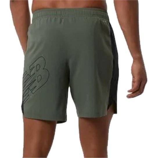 Bermuda Shorts Masculina New Balance Tenacity Logo 7