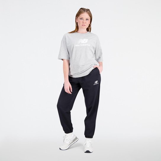 Calça New Balance Essentials Basic Feminina