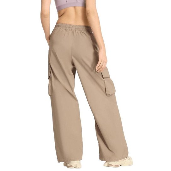 Calça New Balance Nylon Cargo Jeans M