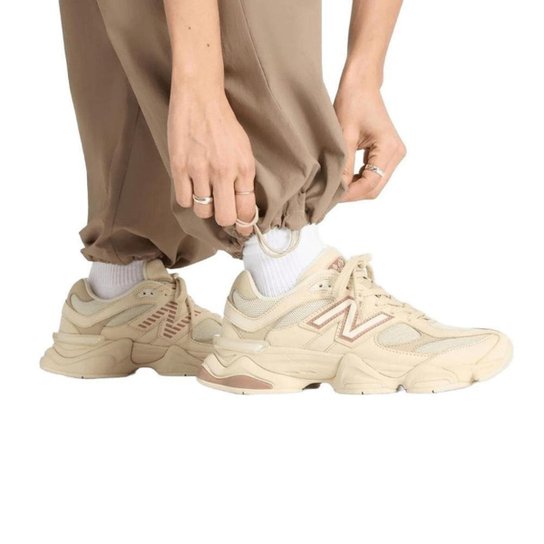 Calça New Balance Nylon Cargo Jeans M