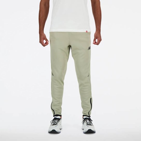 CALCA NEW BALANCE TENACITY TRAINING MASCULINA CAQUI P