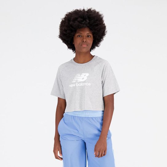 Camiseta Cropped Essentials Feminina