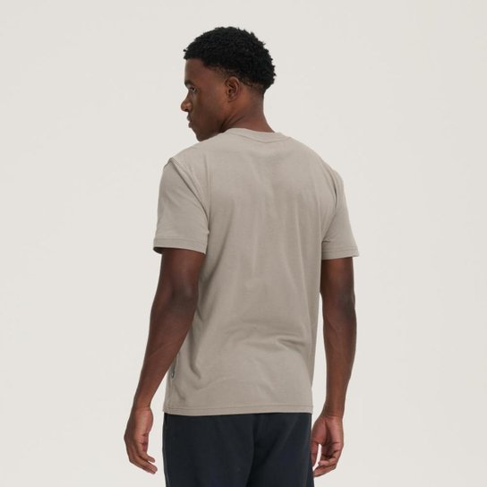 Camiseta Essentials Masculina