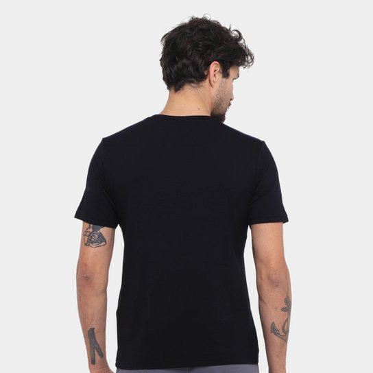 Camiseta New Balance Active Masculina