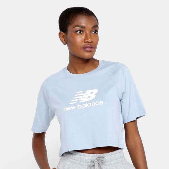 Camiseta New Balance Cropped Basic Feminina
