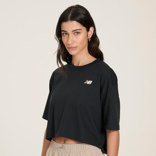 Camiseta New Balance Cropped Small Logo Feminina