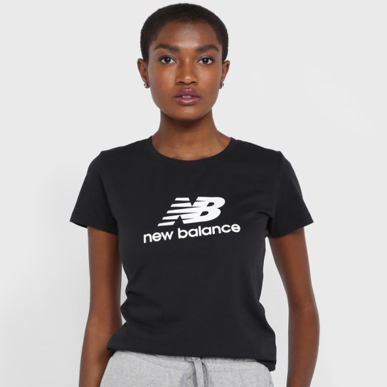 Camiseta New Balance Essentials Basic Feminina