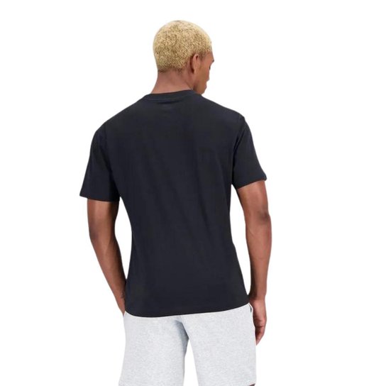 Camiseta New Balance Essentials Basic Masculina