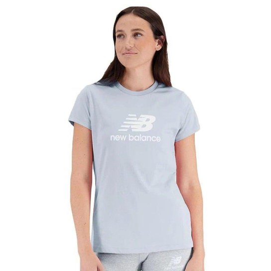 Camiseta New Balance Essentials Feminina