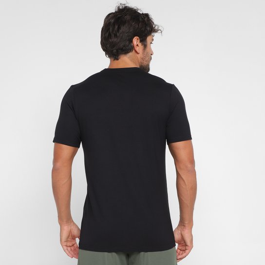 Camiseta New Balance Tenacity Logo Masculina
