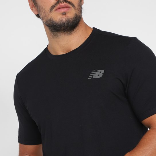 Camiseta New Balance Tenacity Logo Masculina