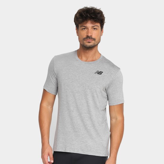 Camiseta New Balance Tenacity Logo Masculina