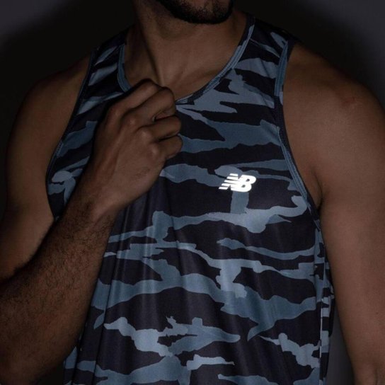Camiseta Regata New Balance Accelerate Camuflada Bmt03202