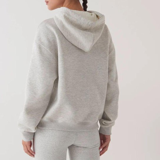 CASACO COM CAPUZ NEW BALANCE ESSENTIALS BASIC FEMININO
