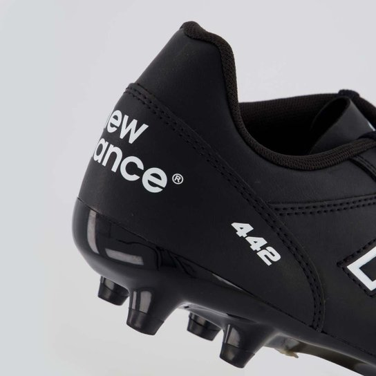 Chuteira New Balance 442 V2 Academy FG Campo Preta