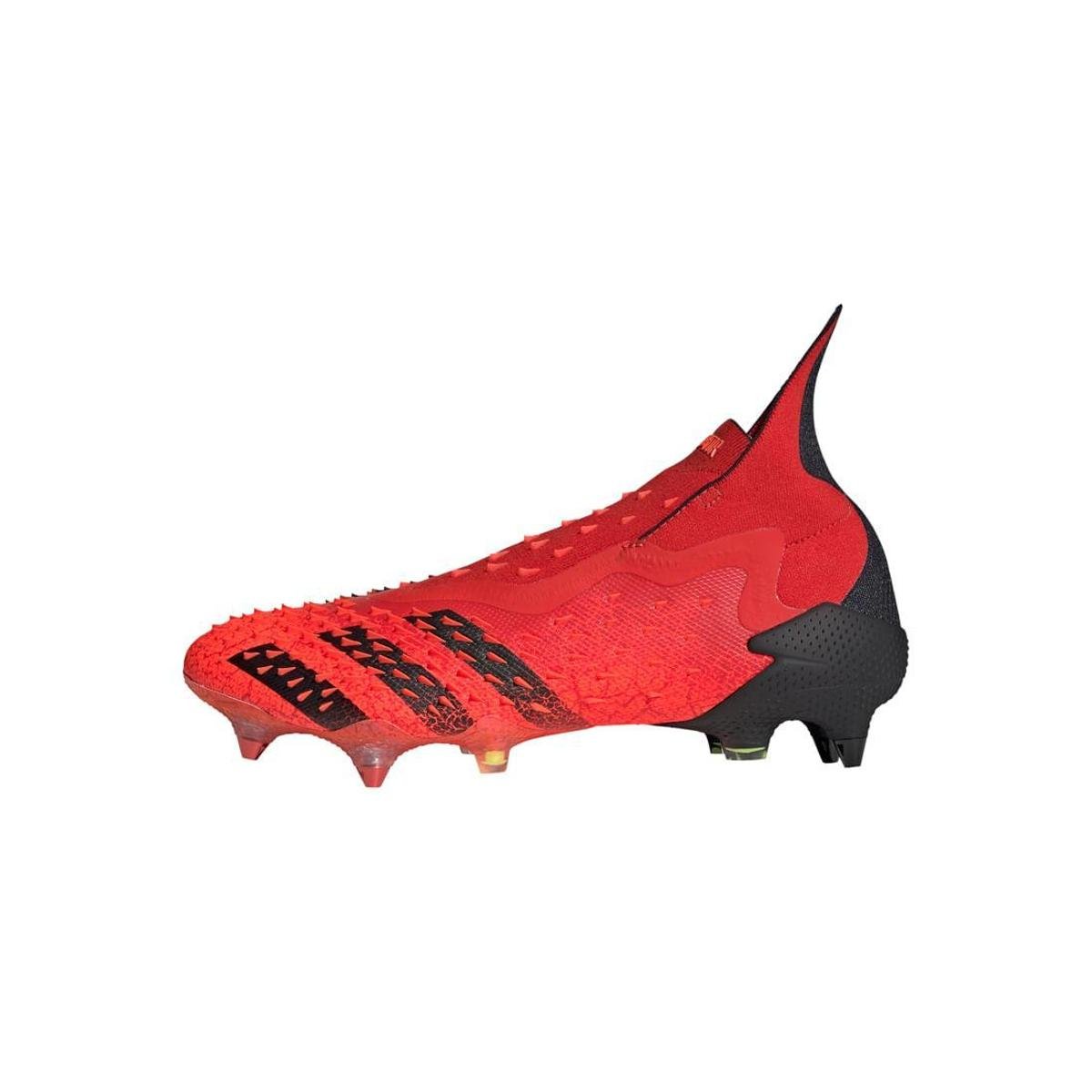  Predator Freak 11.5 UK レッド Chutera Predator Freak+ Campo Adidas | Loja SAO Store