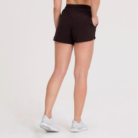 Shorts New Balance Sport Essentials 4" Feminino