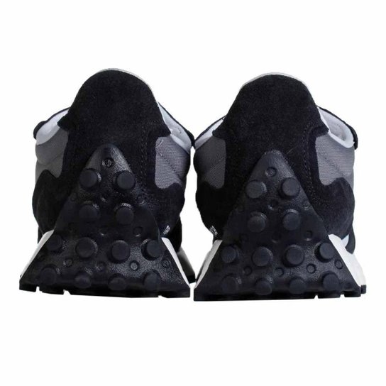 TENIS 327 V1 U327WLB - PRETO/CINZA 43