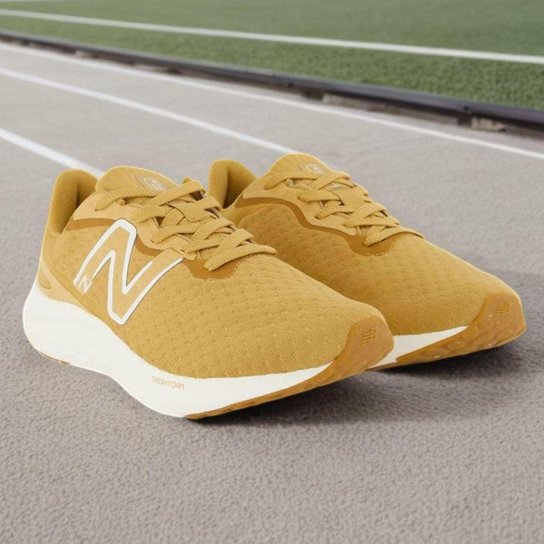 Tenis Feminino Running Fresh Foam New Balance Arishi V4