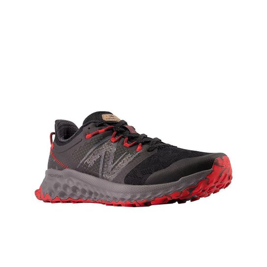 TENIS FRESH FOAM GAROE MTGAROLB - PRETO/VERMELHO 42