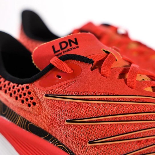 Tênis Masculino New Balance RC Elite V2 Laranja