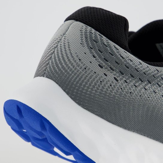 Tênis New Balance 520V8 Cinza