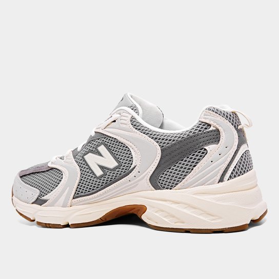 Tênis New Balance 530