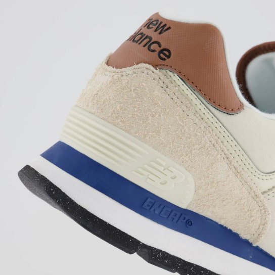 Tênis New Balance 574 Rugged Bege Claro