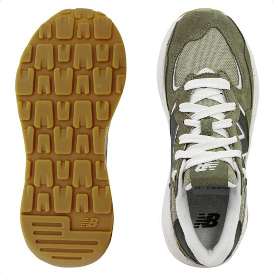 Tênis New Balance 5740
