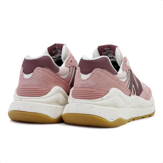 Tênis New Balance 5740