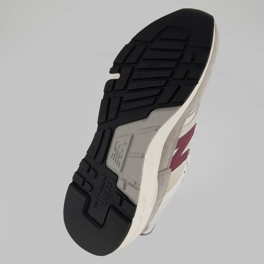 Tênis New Balance 997R Cinza