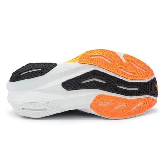 Tênis New Balance Feminino Fuelcell Rebel V4 Corrida
