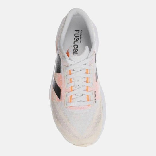 Tênis New Balance Feminino FuelCell Rebel v4