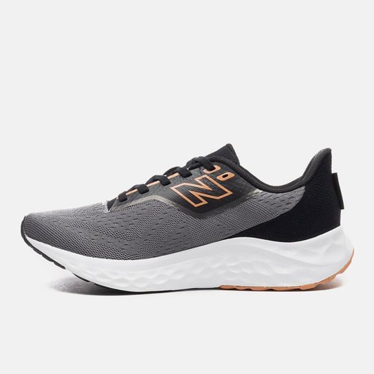 Tênis New Balance Feminino WArishi V4 Cinza/Preto