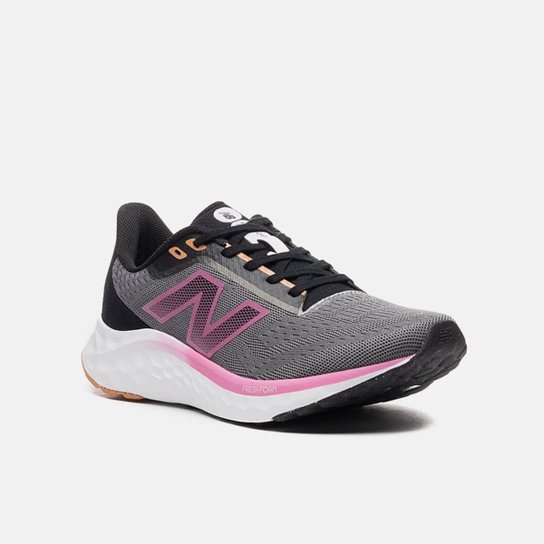 Tênis New Balance Feminino WArishi V4 Cinza/Preto