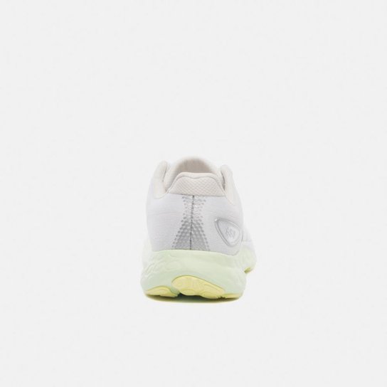 Tênis New Balance Fresh Foam 680v8 Feminino