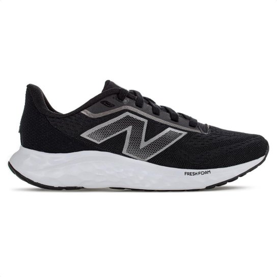 Tênis New Balance Fresh Foam Arish V4 Preto e Prata - Feminino