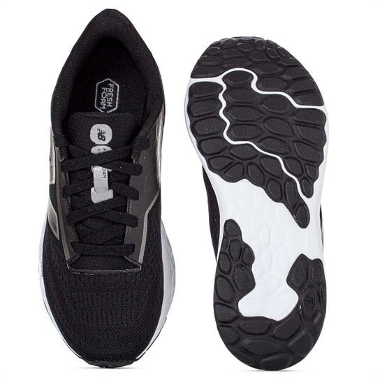 Tênis New Balance Fresh Foam Arish V4 Preto e Prata - Feminino