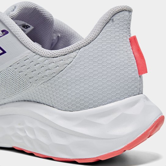 Tênis New Balance Fresh Foam Arishi V'4 Feminino