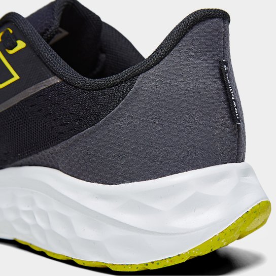 Tênis New Balance Fresh Foam Arishi V'4 Masculino