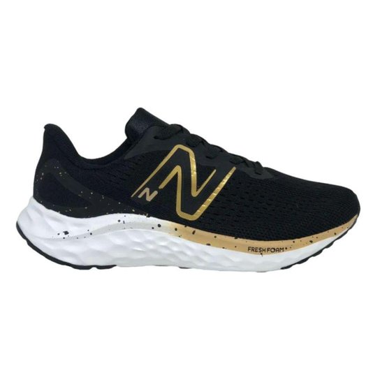 Tênis New Balance Fresh Foam Arishi V4 Preto/Dourado Feminino