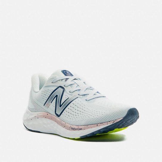 Tênis New Balance Fresh Foam Arishiv4 Feminino