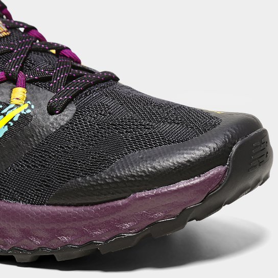 Tênis New Balance Fresh Foam Garoe Feminino