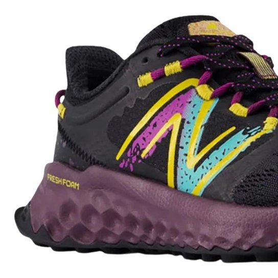 Tênis New Balance Fresh Foam Garoé Feminino
