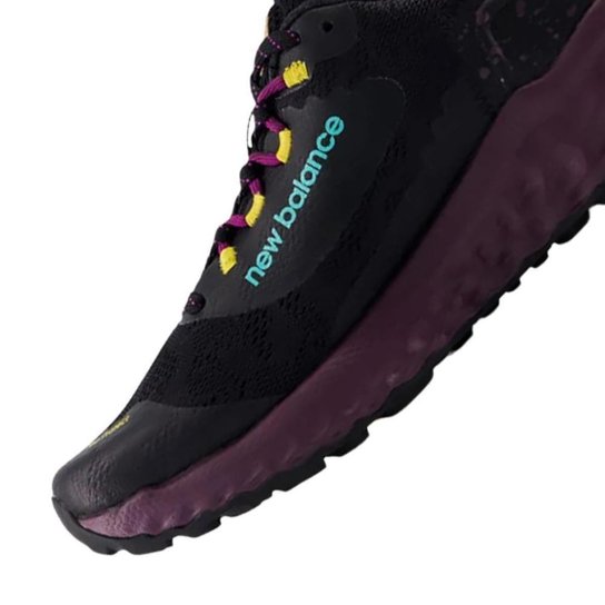 Tênis New Balance Fresh Foam Garoé Feminino