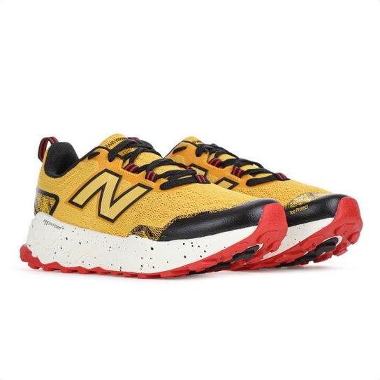 Tênis New Balance Fresh Foam Garoé V2 Amarelo - Masculino