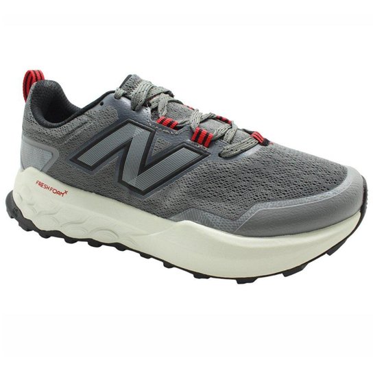 Tênis New Balance Fresh Foam Garoév2 Cinza Masculino