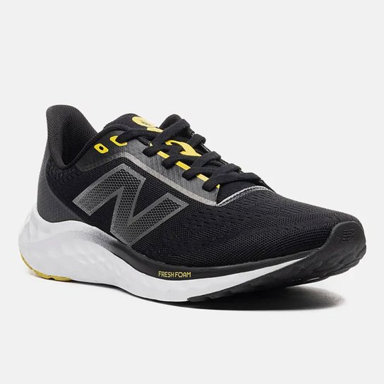 Tênis New Balance Fresh Foam Masculino Preto