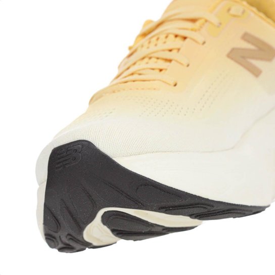 Tênis New Balance Fresh Foam X 1080 V14 Amarelo Claro e Prata - Feminino